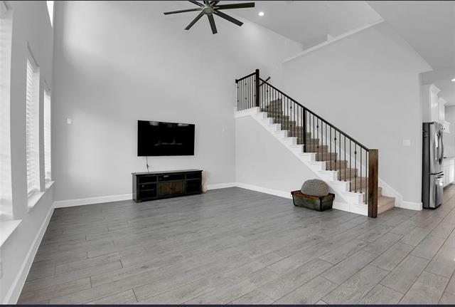 Building Photo - 2307 Offerande Dr