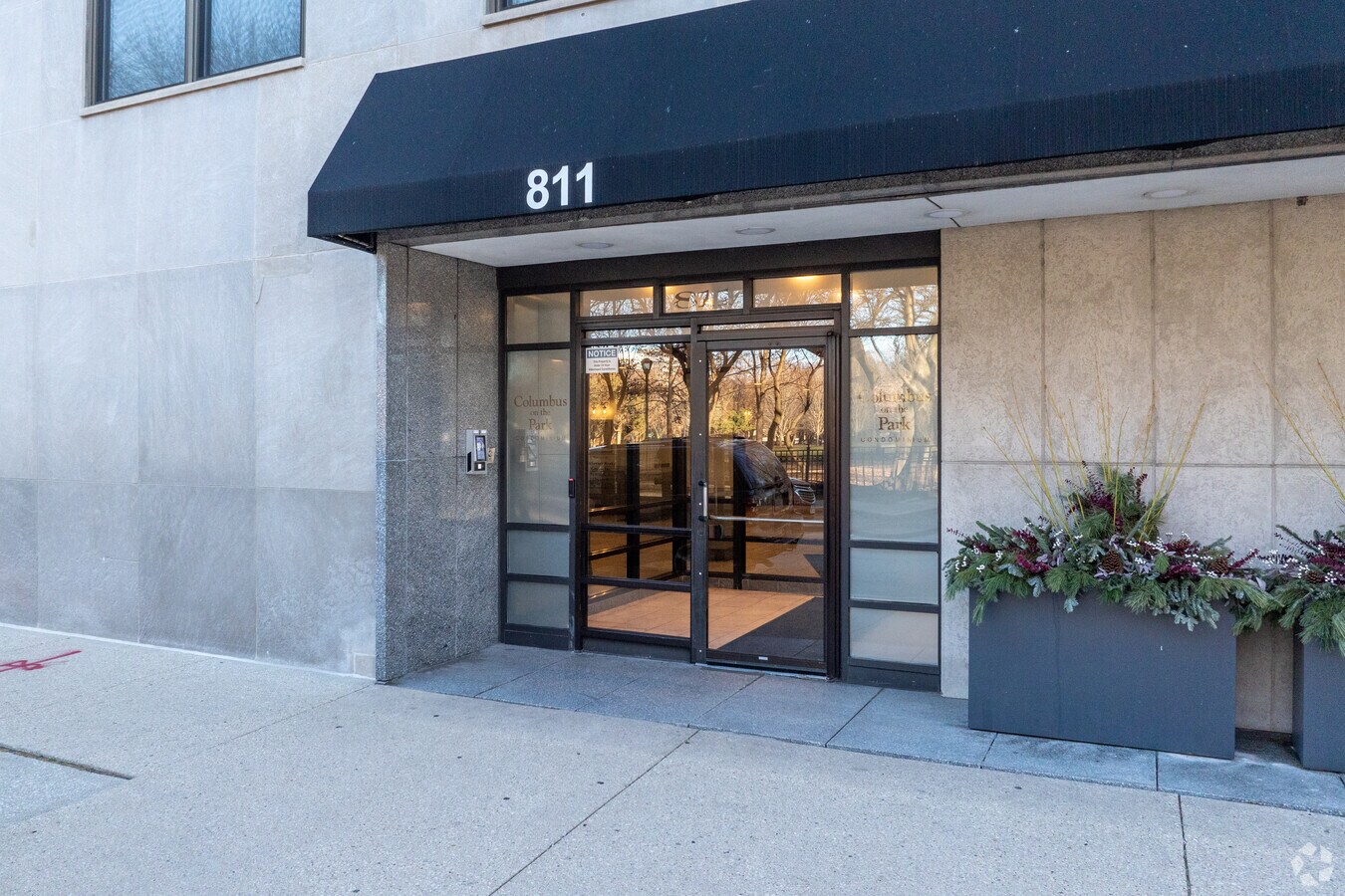 Entrance - Columbus on the Park