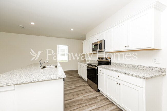 Photo - 1069 Large Poppy Dr