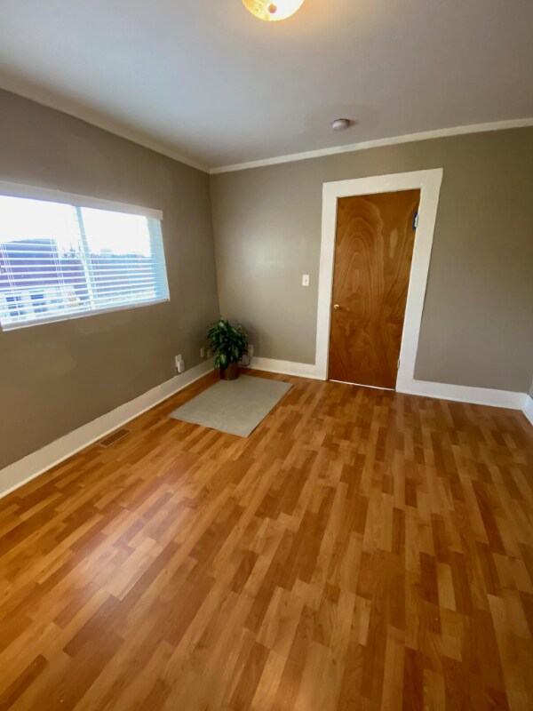 Photo - 166 16th Ave Unit B