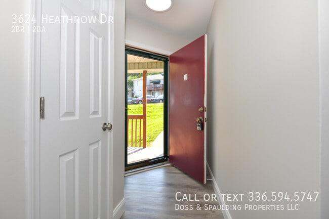 Photo - 3624 Heathrow Dr