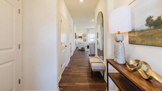 Photo - 9011 Old Lebanon Rd