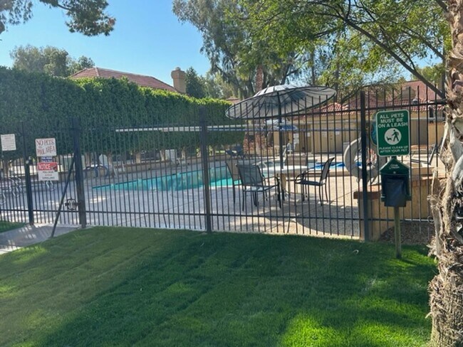 Photo - ELLIOT PLACE CONDOMINIUMS UPDATED/REMODELE... Unidad 1038