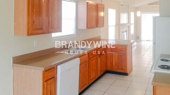 Photo - 6933 Huntington Woods Cir W
