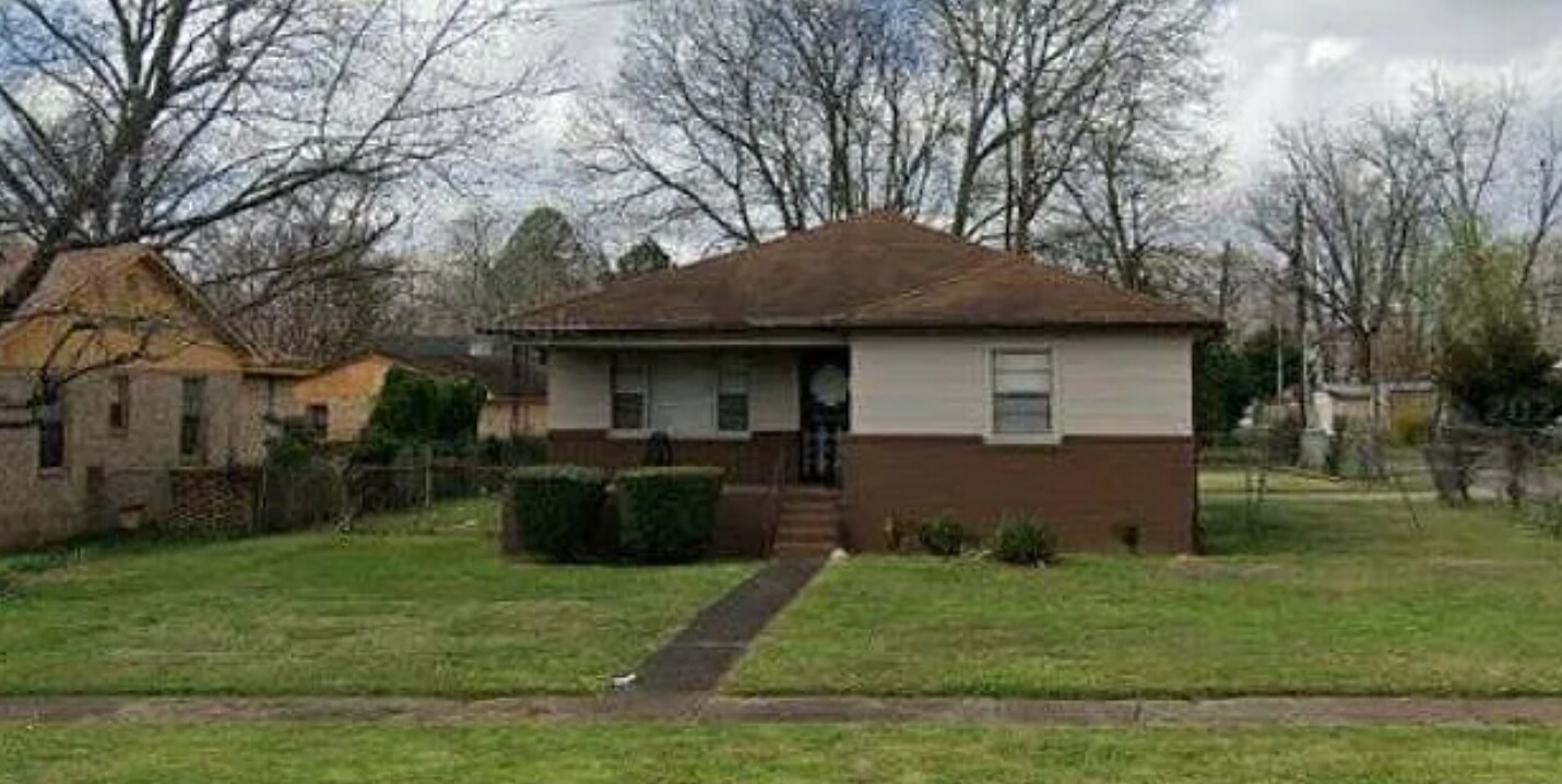 Photo - 1208 31st St SW