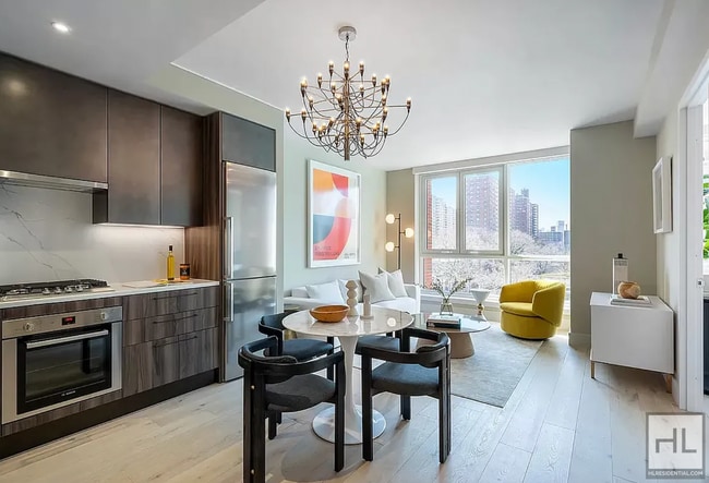 Photo - EAST 2ND ST Unit 6D