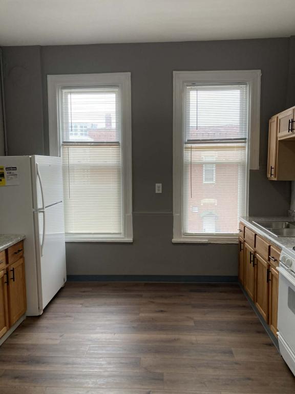 Photo - 2258 W 21st Pl