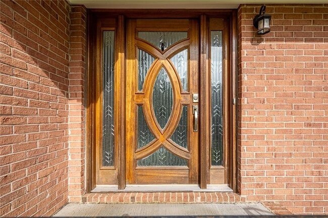 Photo - 2470 Landeau Cir