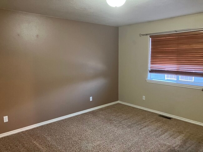 Photo - 4905 7th Ave N