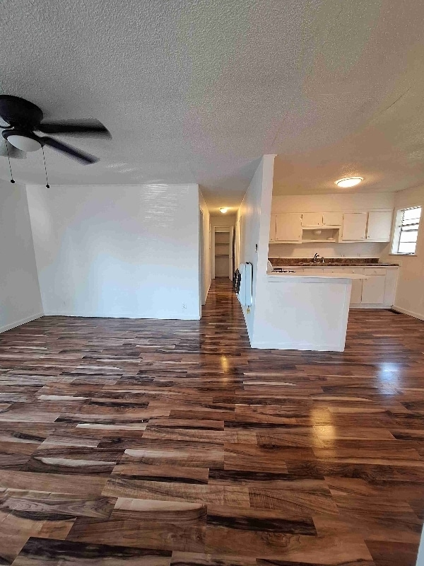 Photo - 207 Fairmont St