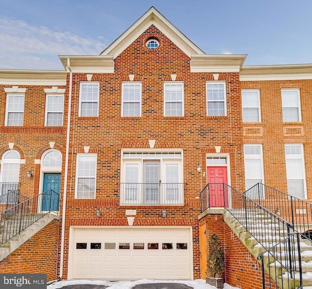 Building Photo - 22072 Avonworth Square