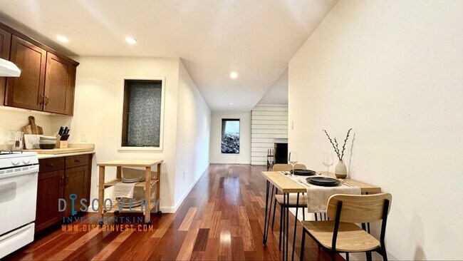 Photo - 40 Avon Rd Unit In-Law