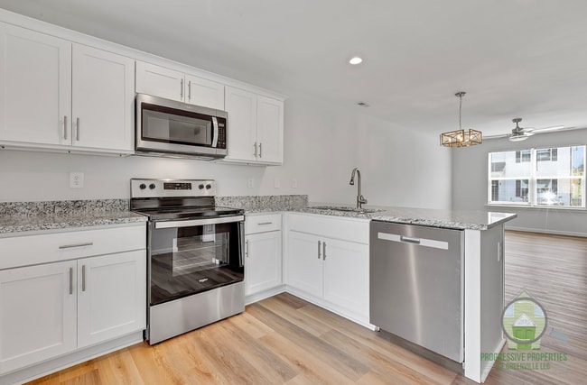 Photo - 8 Wofford Rd