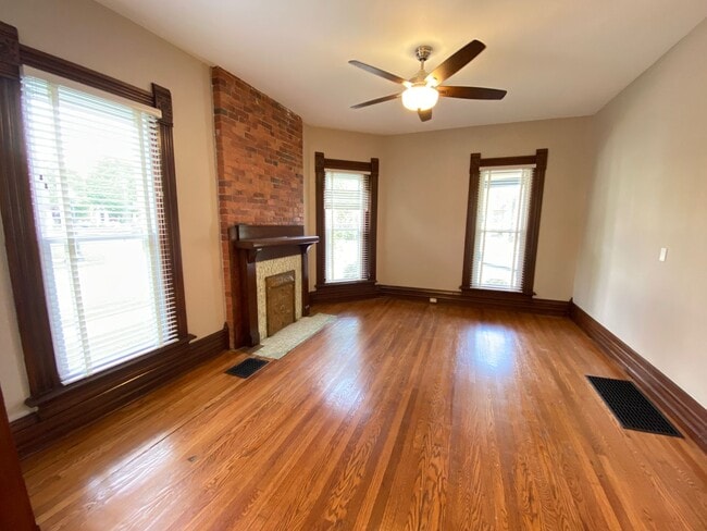 Photo - W King Ave 103-103.5 MLR Unidad 103 Bottom