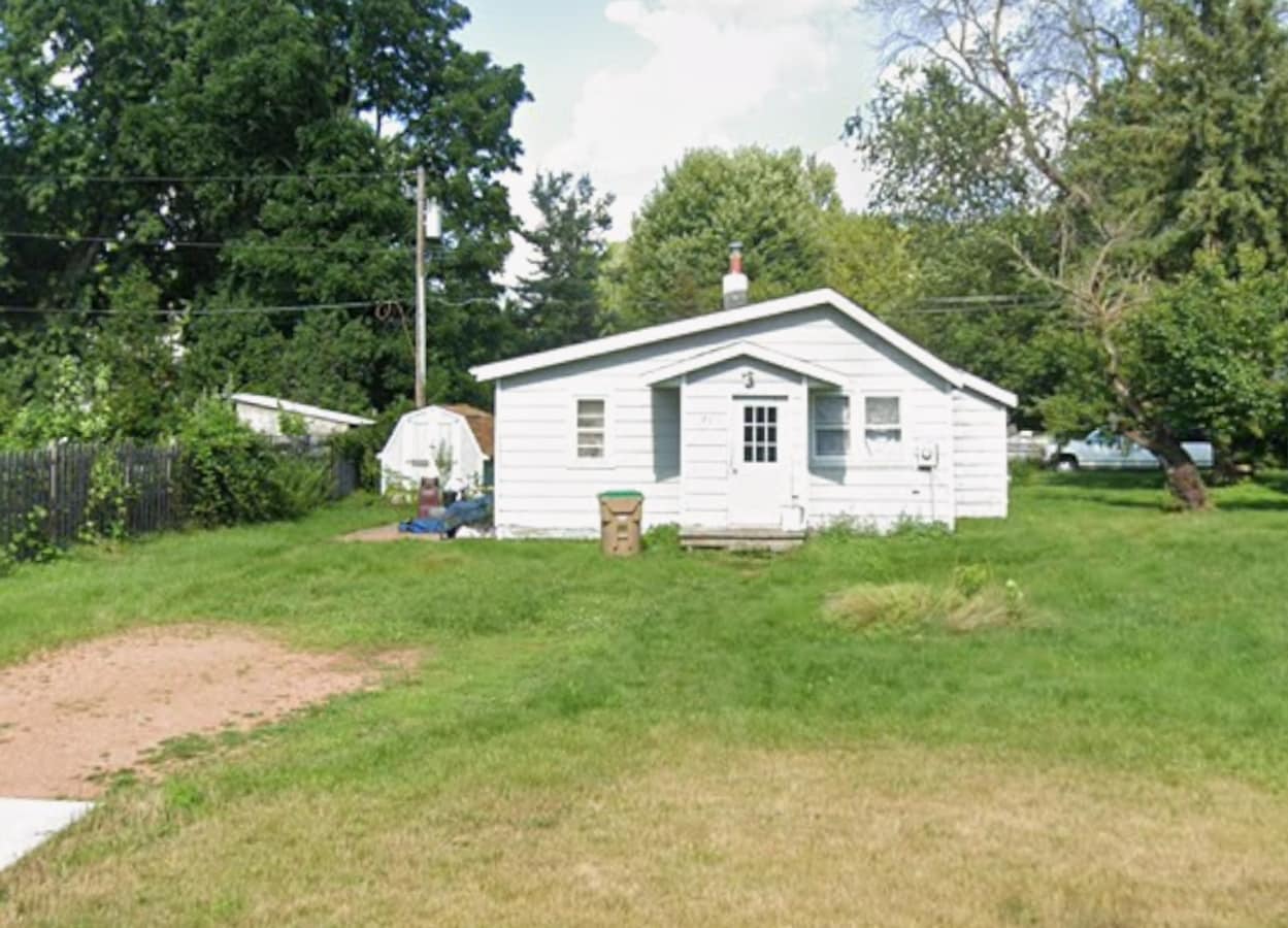 Photo - 25 Chippewa St
