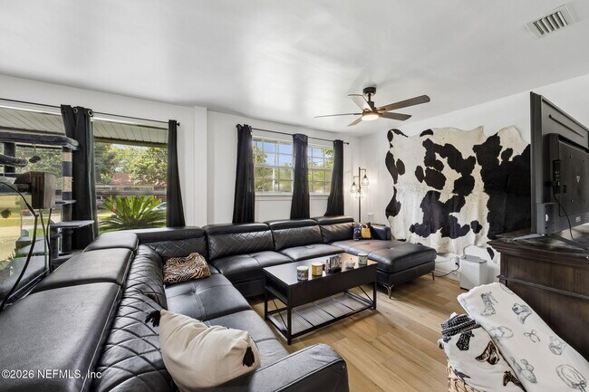 Photo - 6535 Brandemere Rd N