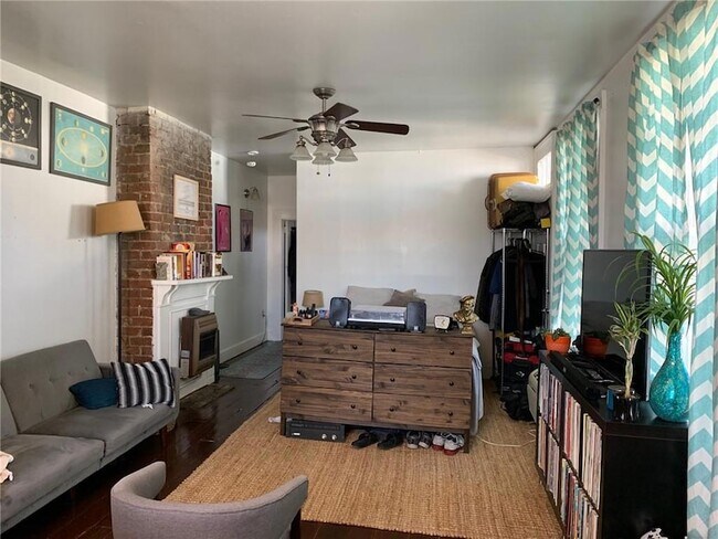 1564 Annunciation St Unit 2