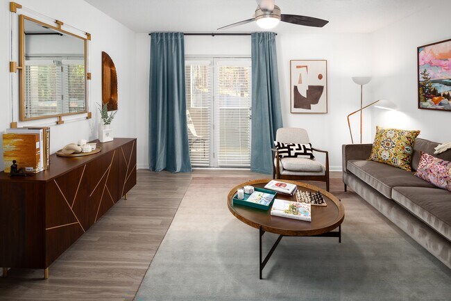 Photo - Aventura Dunwoody Apartments