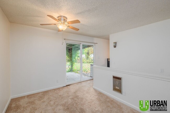 Photo - 6520 N Howard St