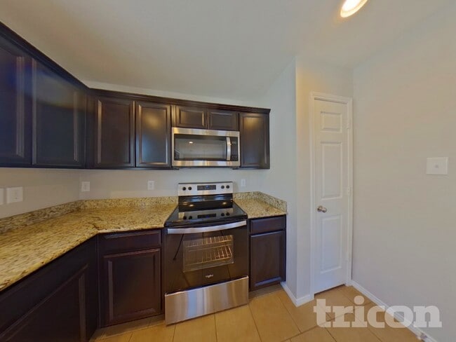 Photo - 9921 Amosite Dr