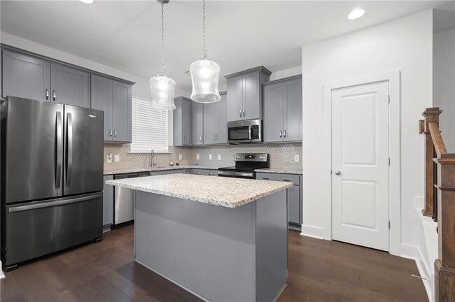 Building Photo - 1908 Plainsboro Dr Rental