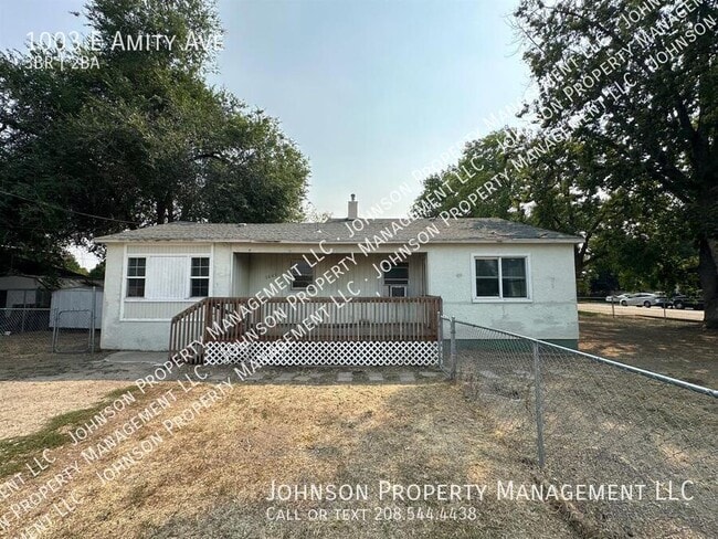 Building Photo - 1003 E Amity Ave Rental