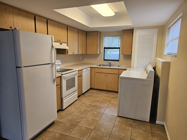 Photo - 4030 78th Ave N