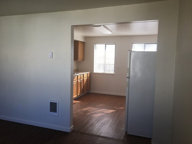 Photo - warw01 Unidad 75