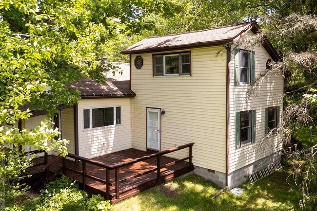 Photo - 272 Arbor Hill Rd