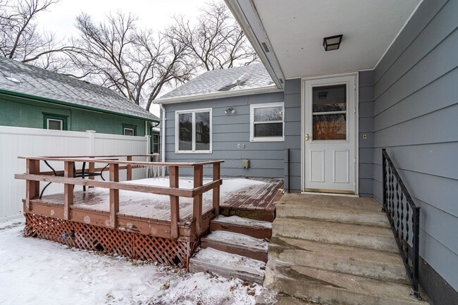 Photo - 1708 2nd Ave N