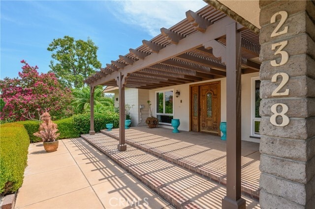 Photo - 2328 E Vine Ave