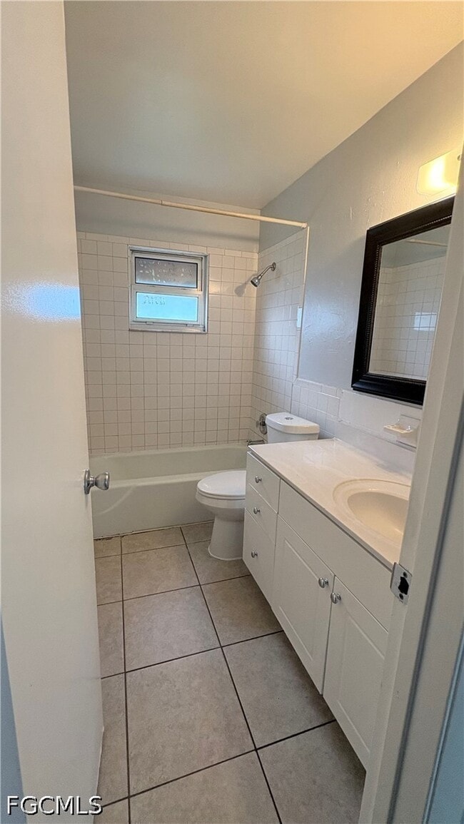 Photo - 5447 Sixth Ave