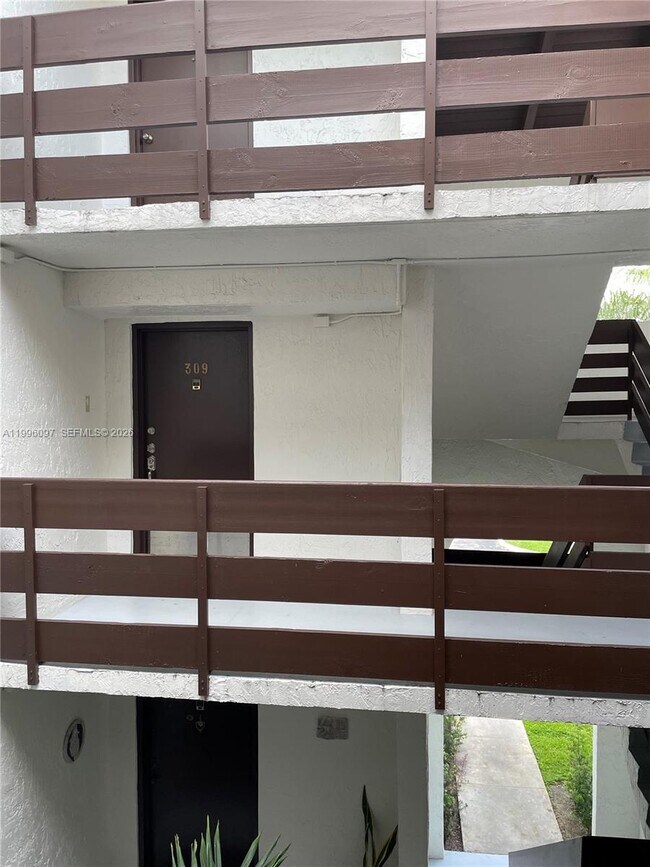 Photo - 9140 SW 123rd Ct Unit 309