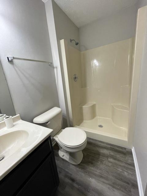 Photo - 5824 Birkenshaw Dr