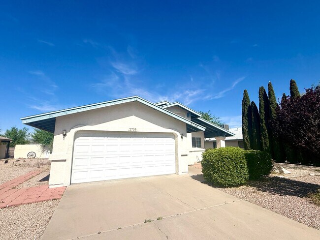 Photo - Spacious 3BR Cul-de-Sac Home with Bonus Room, New Carpet & Split Floor Plan!