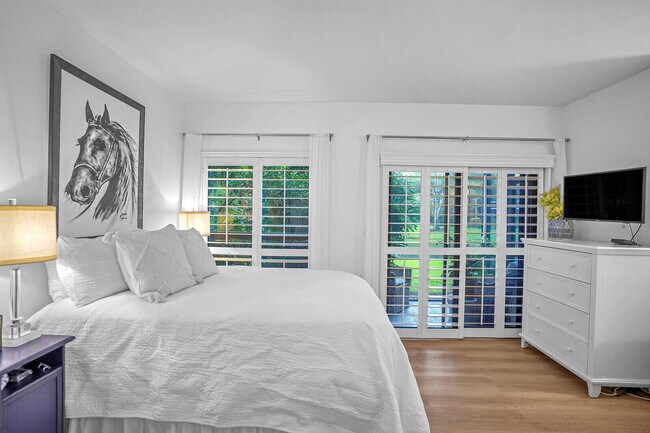 11863 Wimbledon Cir Unit 423