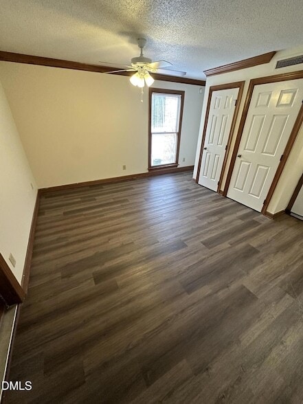 Building Photo - 3502 Ivy Commons Dr Unit 201