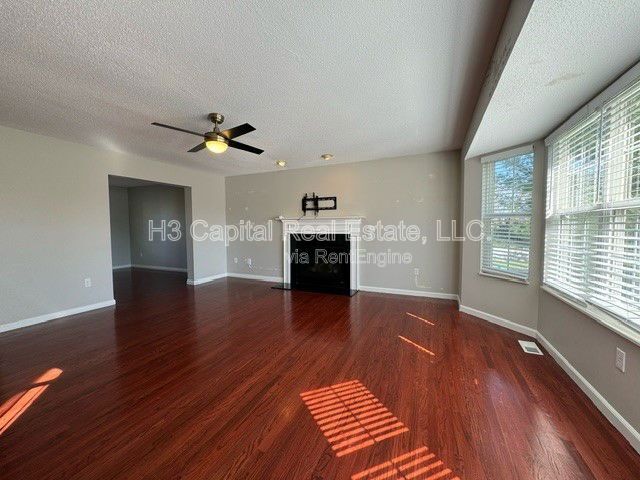 Photo - 1041 Flora Lake Ct