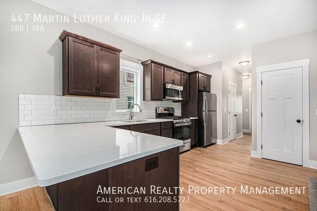 Photo - 447 M.L.K. Jr St SE