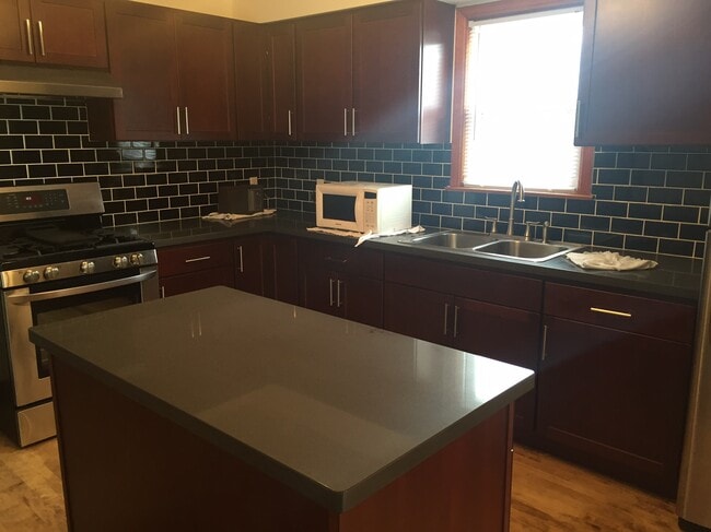 Photo - 3100 14th St