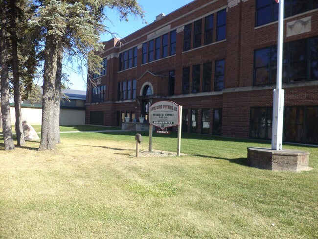 477 First Ave N-#477
