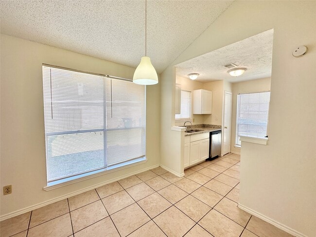 Photo - 13753 Sablecrest Dr