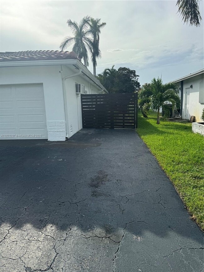 Photo - 1681 SW 55th Ave Apartment Unit 0
