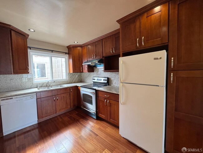 Photo - 1231 18th Ave Apartamento