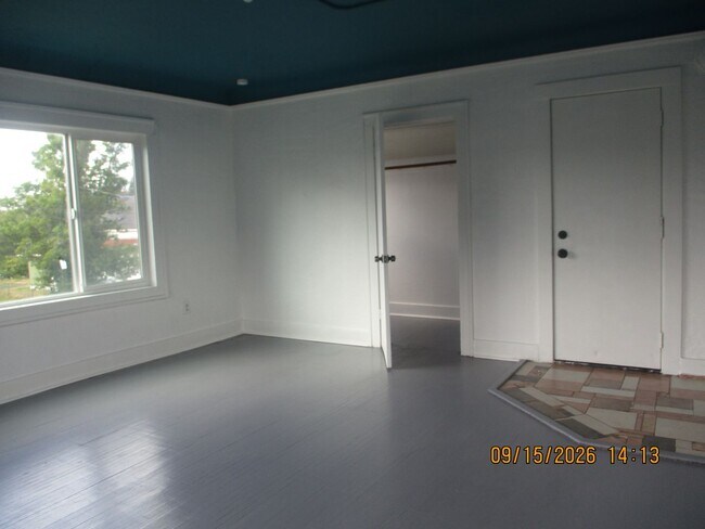 212 N C St Unit 4