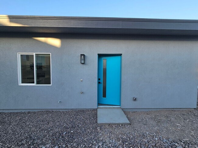 Photo - 182 Palm Ave Unidad 182 Palm #3