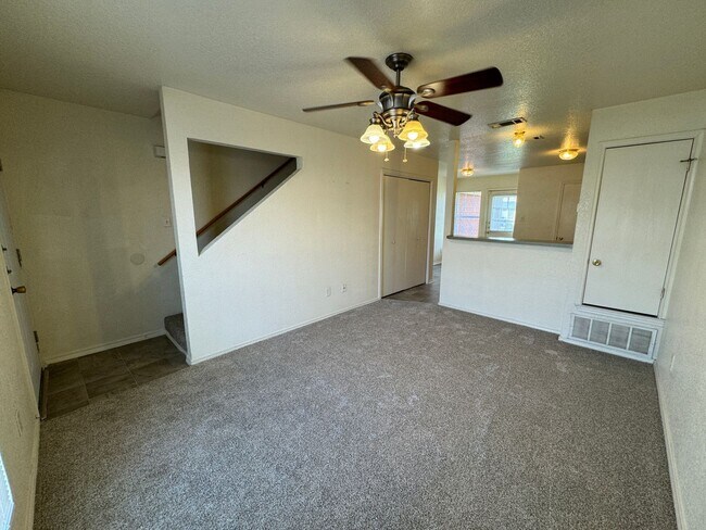 4407 Jeff Scott Dr Unit B