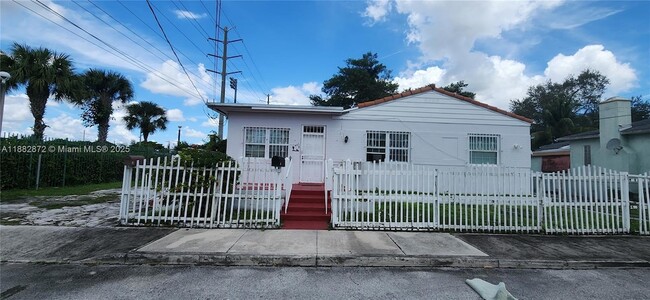 Photo - 405 NW 64th St Unidad 1