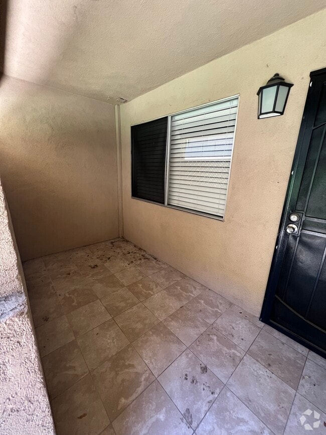 Building Photo - 2501 W Redondo Beach Blvd Unit 130 Rental