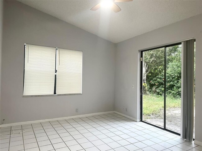 Photo - 10461 NW 12th Ct